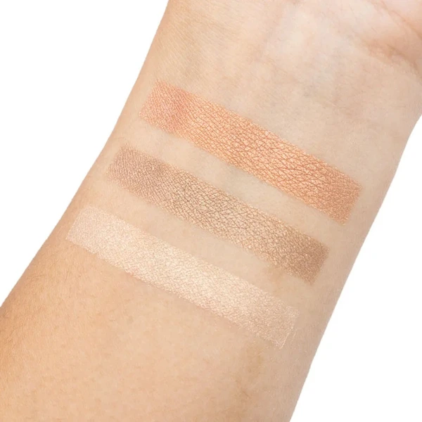 Iluminador en Trío Cloud